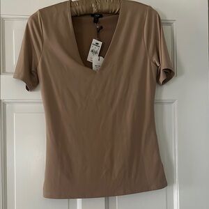 Express Brown Fitted V-Neck Short Sleeve Tee